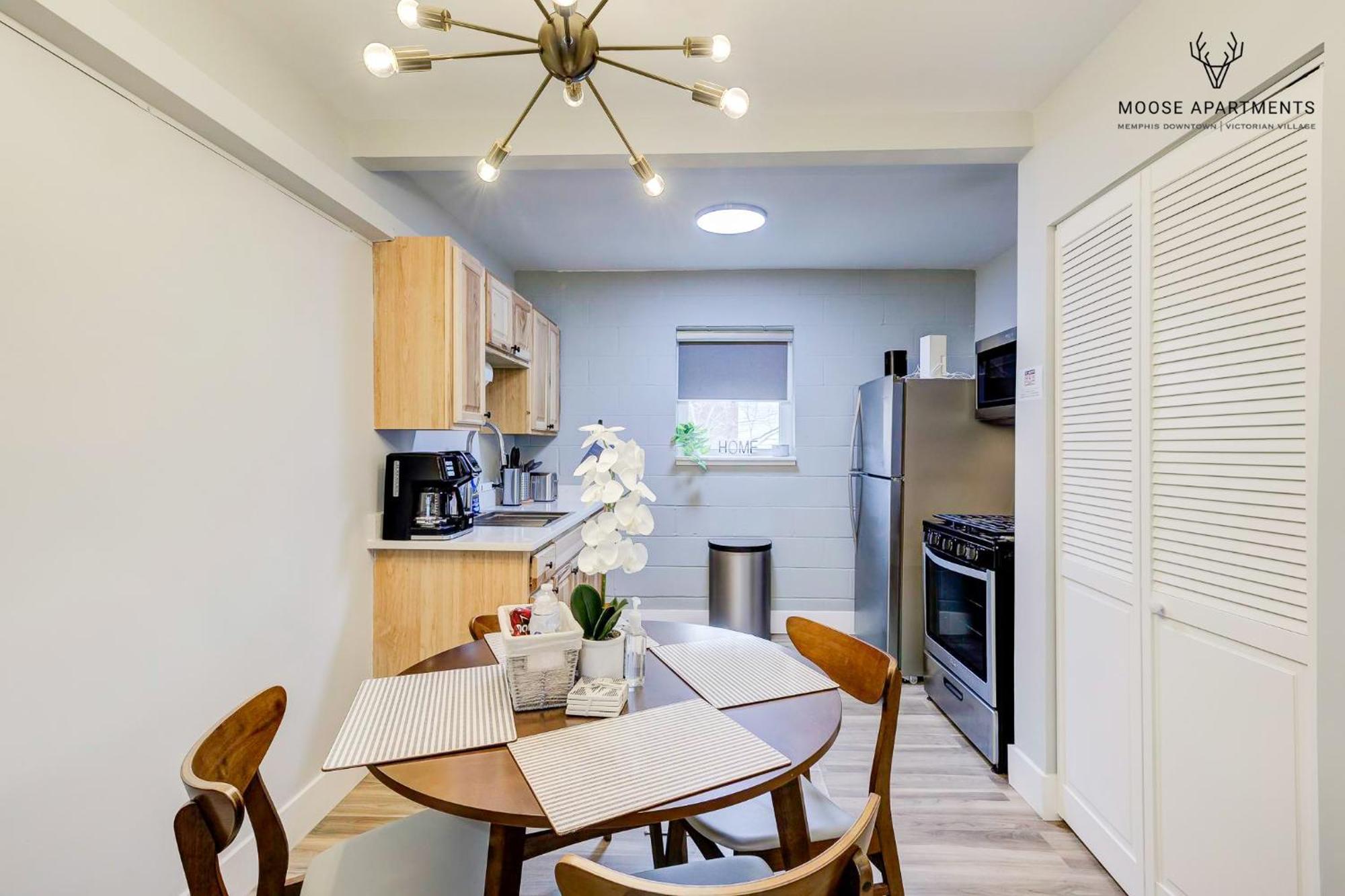 The Moose #9 - Brand New Luxe Modern Loft With Free Parking, King Bed & Fast Wifi Apartment Мемфис Екстериор снимка
